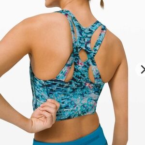 NEW Lululemon Stash It Bra Size 4